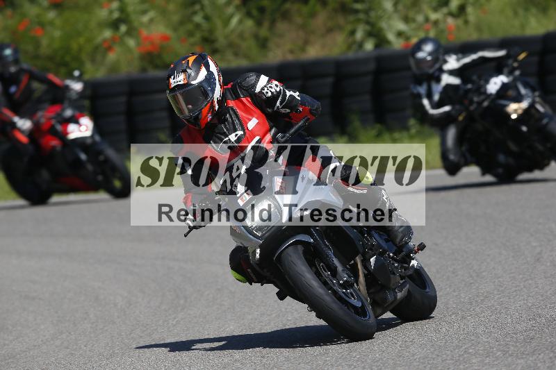 /Archiv-2024/29 12.06.2024 MOTO.CH Track Day ADR/Gruppe blau/74